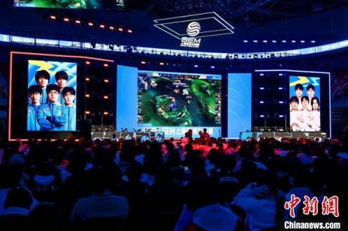 深度解析电影《副作用之瞳》:关于社会责任与个人道德冲突的深度反思 深度解析电影《副作用之瞳》:关于社会责任与个人道德冲突的深度反思