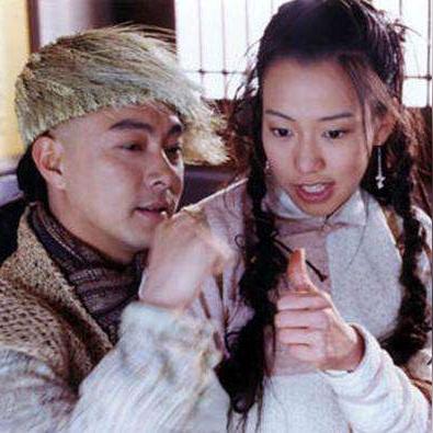探索月卡限时特惠:《小宝当皇上》如何让玩家沉浸在古代皇宫的角色扮演体验中